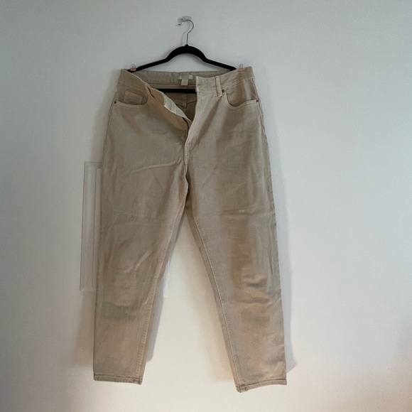 H&M Mom Jeans - Picture 1 of 6